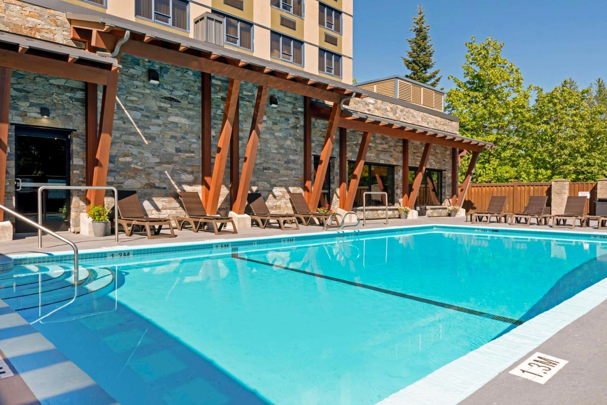 Best Western Plus Barclay Hotel Port Alberni Exterior photo