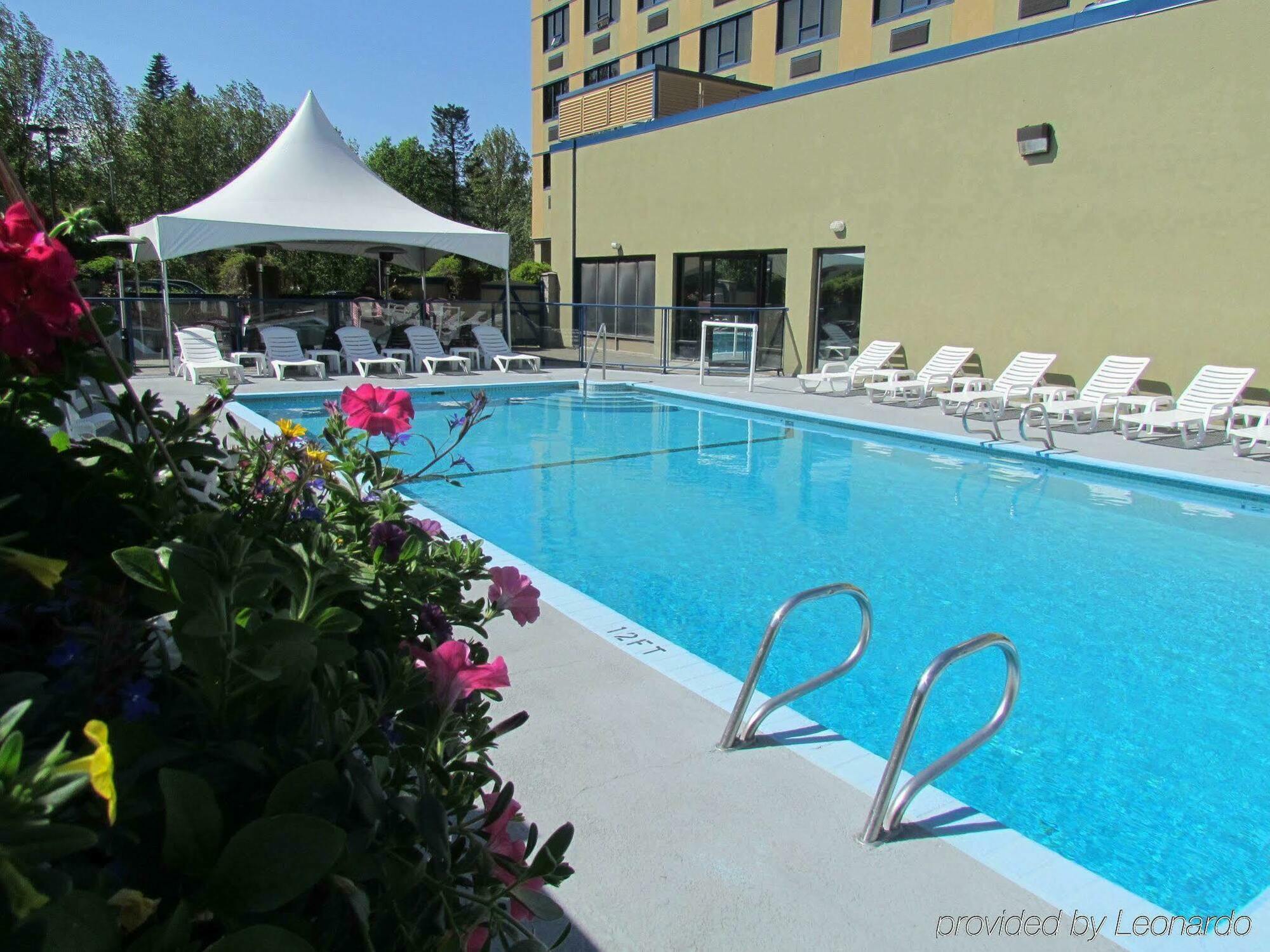 Best Western Plus Barclay Hotel Port Alberni Exterior photo